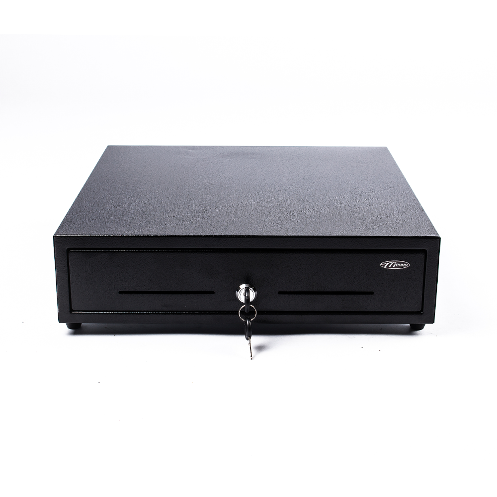 Gaveta de Dinheiro MG 41 B Plus na cor preta, com abertura frontal para inserção de cheques, chave para trancamento, produzida em aço, na cor preta texturizada. Sapatas em borracha