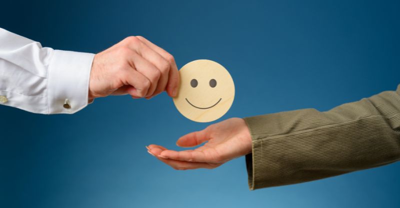 Como melhorar a experiência do cliente? Veja 3 estratégias eficazes!